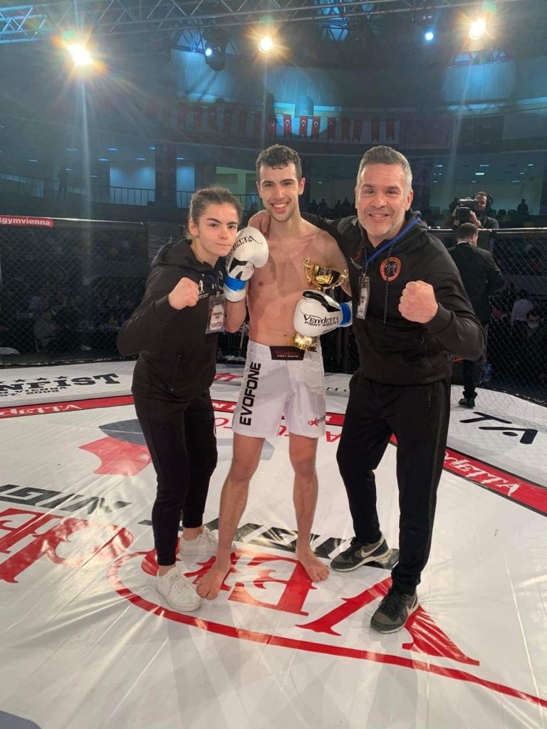 Ιωάννης Θεοφάνους - Personal Training : Boxing - Kickboxing - Muaythai - Striking M.M.A.